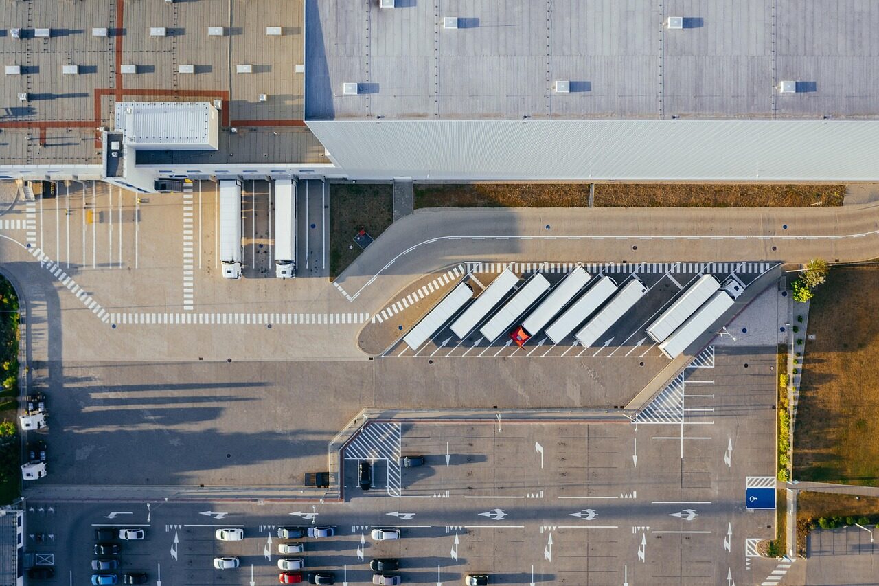 Logistics & Supply Chain